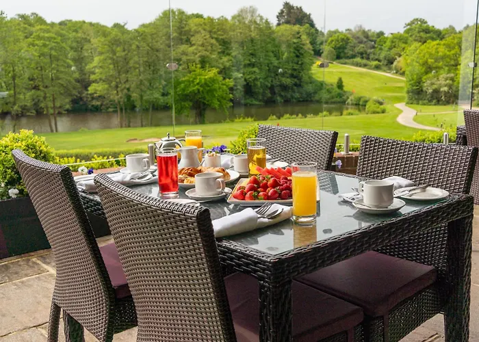 Stoke By Nayland Resort